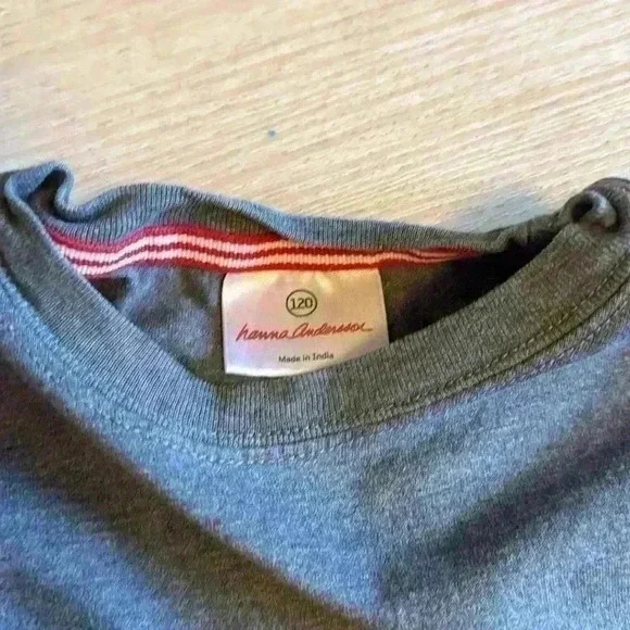 Hanna Andersson long sleeve shirt size 120 (5) - Picture 2 of 2